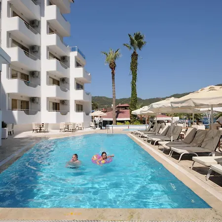 Mar-bas Hotel